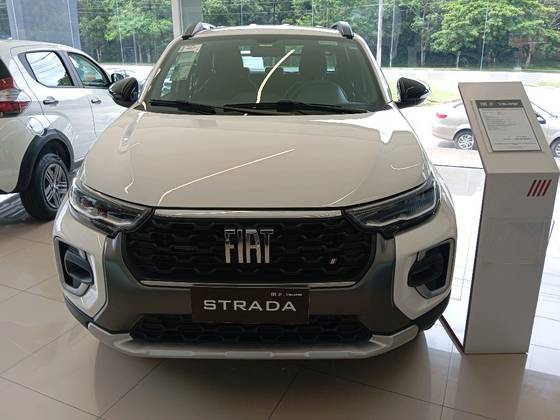 FIAT STRADA 1.0 TURBO 200 FLEX RANCH CD CVT FIAT STRADA 1.0 TURBO 200 FLEX RANCH CD CVT